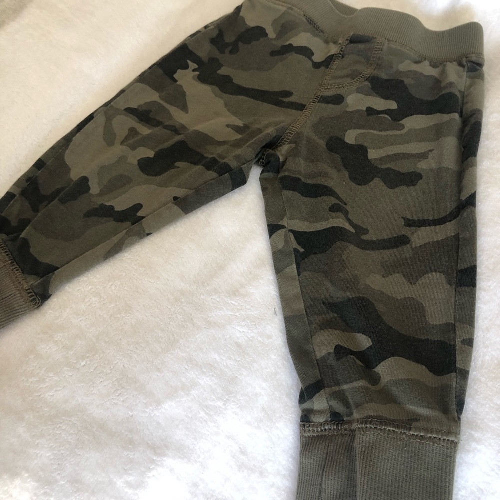 100% Cotton Infant Joggers | 6-12M | EUC